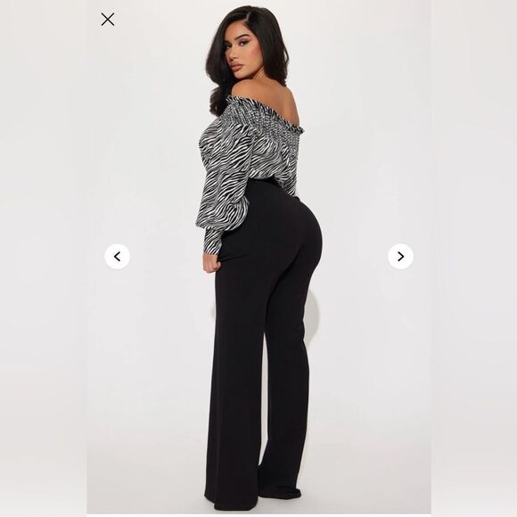 NWT - Fashion Nova Shiloh Printed Jumpsuit - Black/White - Size 2X - Picture 3 of 7